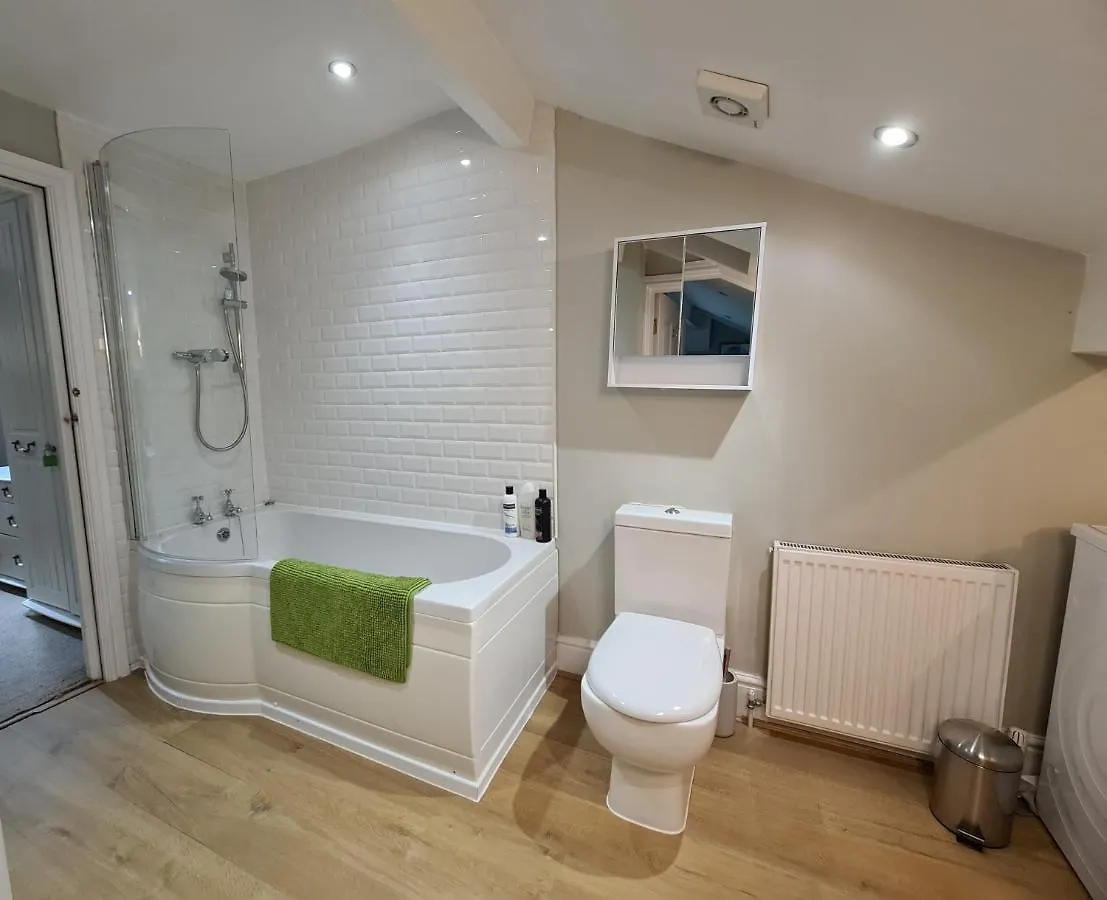Stylish 2 Bedroom Apartment, Leeds Centre + Free Parking 0*, Leeds (West Yorkshire) United Kingdom