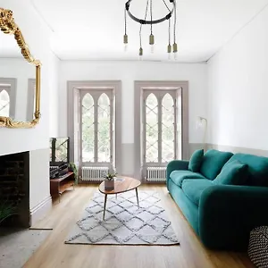 Stunning 2 Bedroom Flat 8min Walk From The Apartment Brighton
